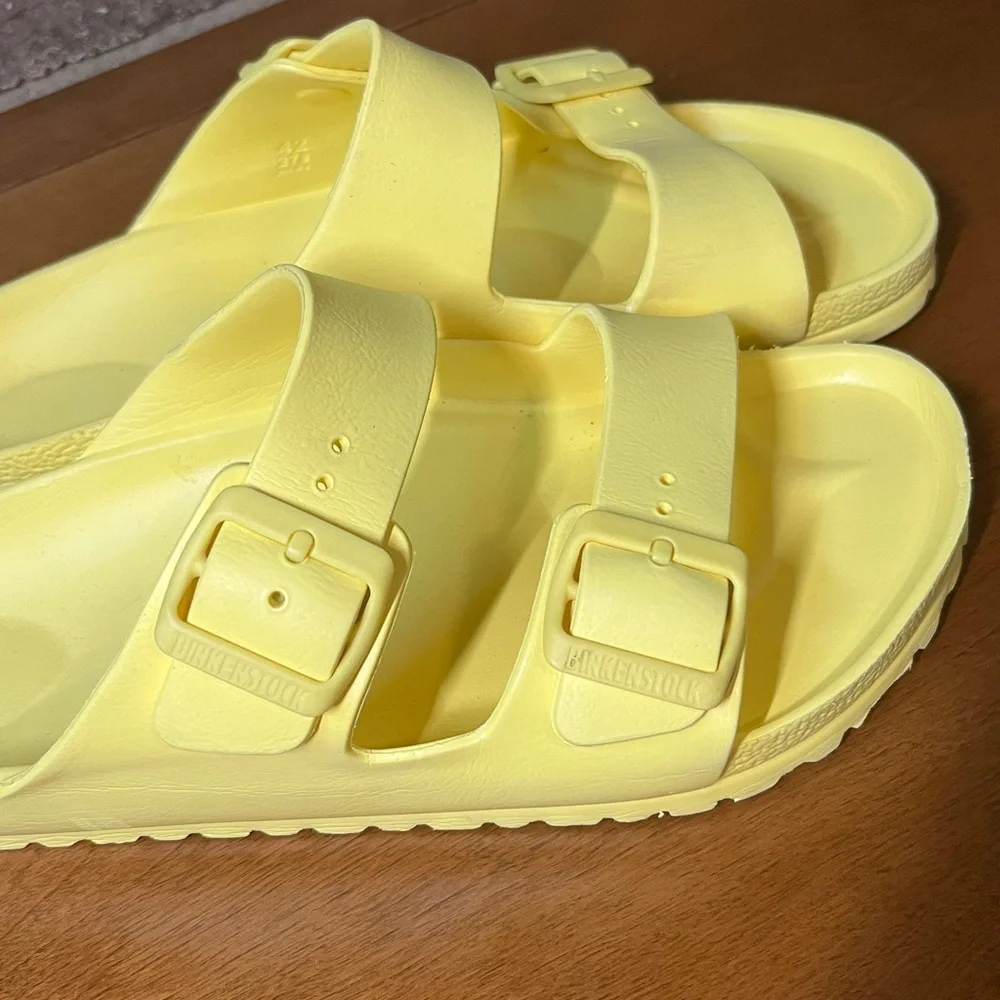Birkenstock EVA  Yellow Arizona Double Buckle Sandals Size 42 or 11 11.5 - Picture 3 of 11
